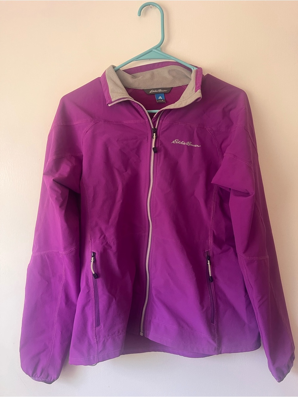Eddie Bauer Women's Magenta Activewear Softshell Utility Jacket